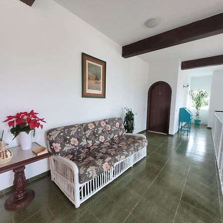 Bed and Breakfast Casa Da Edna Гуаружа Екстер'єр фото